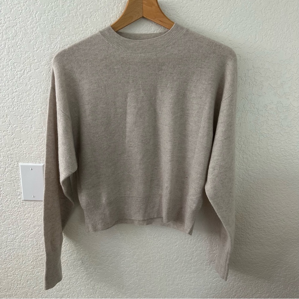 Le kasha cashmere Sweater size medium